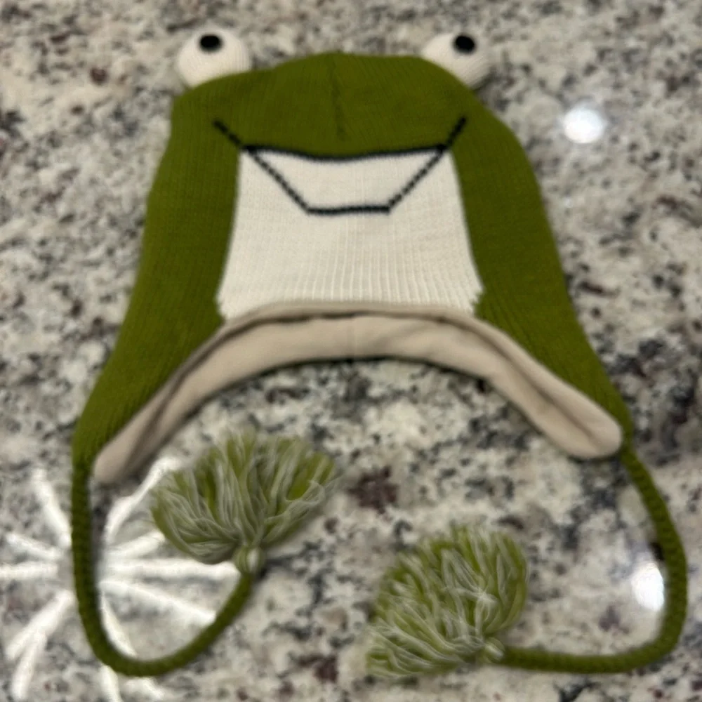 Kids' Frog Knit‎ Hat with Ear Flaps